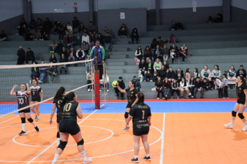 Foto - CAMPEONATO MUNICIPAL DE VÔLEI FEMININO 