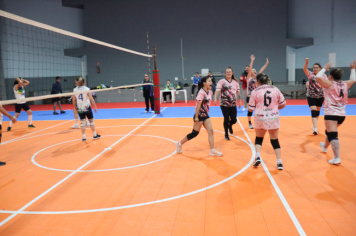 Foto - CAMPEONATO MUNICIPAL DE VÔLEI FEMININO 