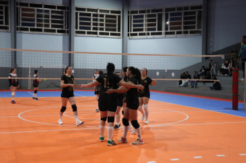 Foto - CAMPEONATO MUNICIPAL DE VÔLEI FEMININO 