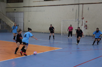 Foto - CAMPEONATO POPULAR MUNICIPAL DE FUTSAL FEMININO