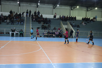 Foto - CAMPEONATO POPULAR MUNICIPAL DE FUTSAL FEMININO