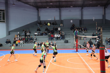 Foto - CAMPEONATO MUNICIPAL DE VÔLEI FEMININO 