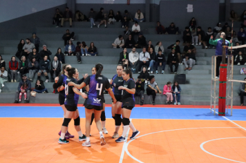 Foto - CAMPEONATO MUNICIPAL DE VÔLEI FEMININO 