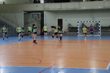 Foto - CAMPEONATO MUNICIPAL DE HANDEBOL FEMININO