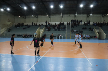 Foto - CAMPEONATO POPULAR MUNICIPAL DE FUTSAL FEMININO