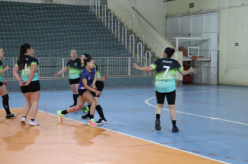 Foto - CAMPEONATO MUNICIPAL DE HANDEBOL FEMININO