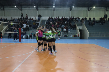 Foto - FINAL DO CAMPEONATO MUNICIPAL DE VÔLEI FEMININO