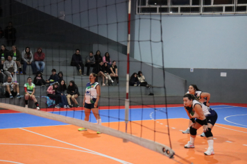 Foto - CAMPEONATO MUNICIPAL DE VÔLEI FEMININO 