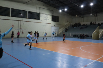 Foto - CAMPEONATO POPULAR MUNICIPAL DE FUTSAL FEMININO