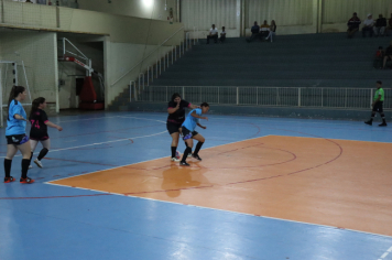 Foto - CAMPEONATO POPULAR MUNICIPAL DE FUTSAL FEMININO