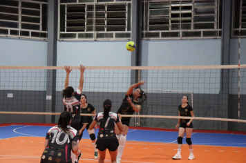 Foto - CAMPEONATO MUNICIPAL DE VÔLEI FEMININO 