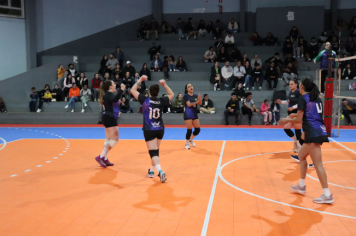 Foto - CAMPEONATO MUNICIPAL DE VÔLEI FEMININO 