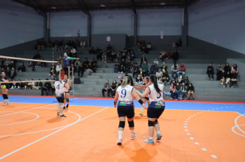 Foto - CAMPEONATO MUNICIPAL DE VÔLEI FEMININO 