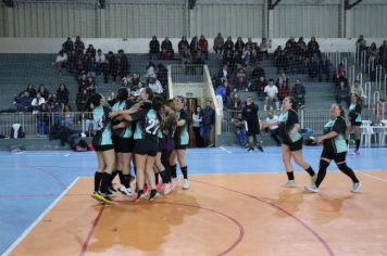 Foto - CAMPEONATO MUNICIPAL DE HANDEBOL FEMININO