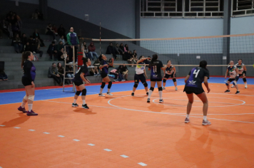 Foto - CAMPEONATO MUNICIPAL DE VÔLEI FEMININO 