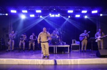 Foto - 80 anos da Comarca de Piraí do Sul e do Colégio Estadual Cívico-Militar Professor Leandro Manoel da Costa