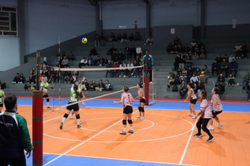 Foto - CAMPEONATO MUNICIPAL DE VÔLEI FEMININO 