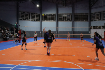 Foto - CAMPEONATO MUNICIPAL DE VÔLEI FEMININO 