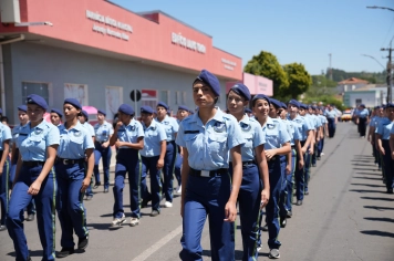 Foto - Desfile Cívico dos 145 anos de Piraí do Sul