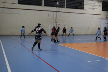 Foto - CAMPEONATO POPULAR MUNICIPAL DE FUTSAL FEMININO