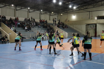 Foto - CAMPEONATO MUNICIPAL DE HANDEBOL FEMININO