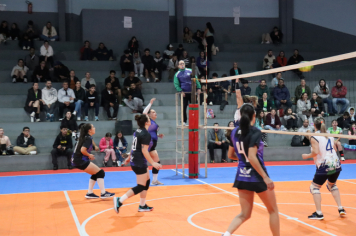 Foto - CAMPEONATO MUNICIPAL DE VÔLEI FEMININO 