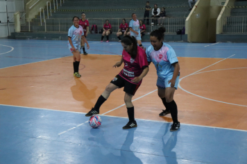 Foto - CAMPEONATO POPULAR MUNICIPAL DE FUTSAL FEMININO