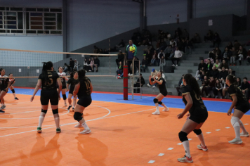 Foto - CAMPEONATO MUNICIPAL DE VÔLEI FEMININO 