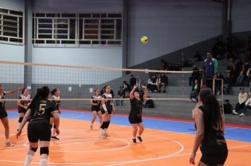 Foto - CAMPEONATO MUNICIPAL DE VÔLEI FEMININO 