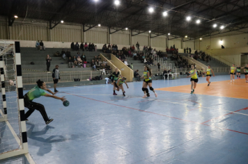 Foto - CAMPEONATO MUNICIPAL DE HANDEBOL FEMININO
