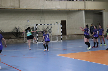 Foto - CAMPEONATO MUNICIPAL DE HANDEBOL FEMININO
