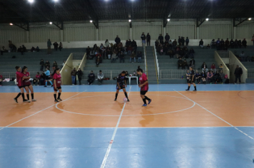 Foto - CAMPEONATO POPULAR MUNICIPAL DE FUTSAL FEMININO