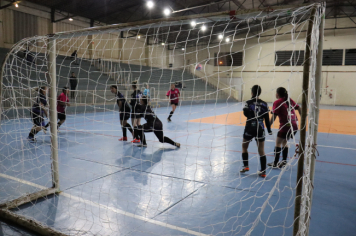 Foto - CAMPEONATO POPULAR MUNICIPAL DE FUTSAL FEMININO