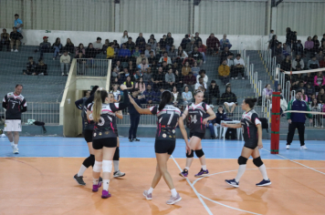 Foto - FINAL DO CAMPEONATO MUNICIPAL DE VÔLEI FEMININO
