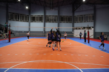 Foto - CAMPEONATO MUNICIPAL DE VÔLEI FEMININO 