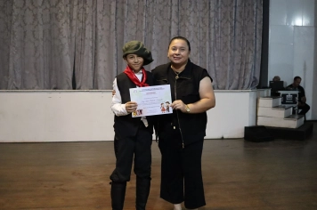 Foto - FORMAÇÃO DOS ALUNOS DE DANÇA GAÚCHA