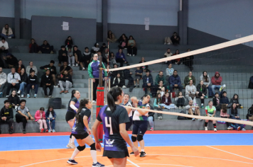 Foto - CAMPEONATO MUNICIPAL DE VÔLEI FEMININO 