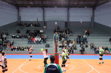 Foto - CAMPEONATO MUNICIPAL DE VÔLEI FEMININO 
