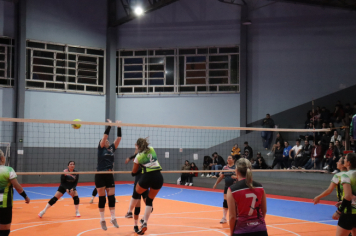 Foto - CAMPEONATO MUNICIPAL DE VÔLEI FEMININO 
