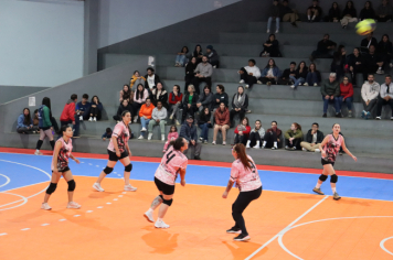 Foto - CAMPEONATO MUNICIPAL DE VÔLEI FEMININO 