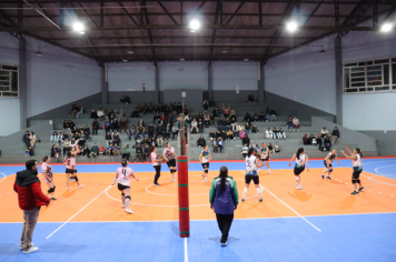 Foto - CAMPEONATO MUNICIPAL DE VÔLEI FEMININO 