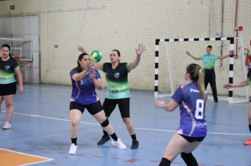 Foto - CAMPEONATO MUNICIPAL DE HANDEBOL FEMININO