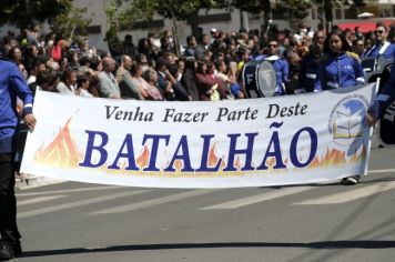 Foto - Desfile Cívico -  Comemoração do Bicentenário da Independência do Brasil 