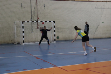 Foto - CAMPEONATO MUNICIPAL DE HANDEBOL FEMININO