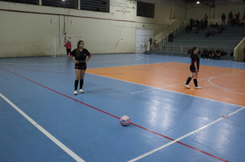 Foto - CAMPEONATO POPULAR MUNICIPAL DE FUTSAL FEMININO