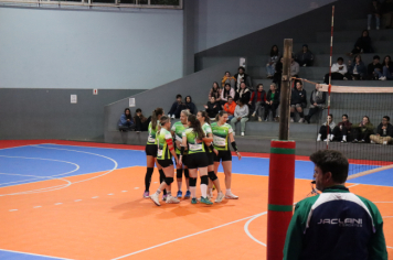Foto - CAMPEONATO MUNICIPAL DE VÔLEI FEMININO 