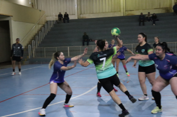 Foto - CAMPEONATO MUNICIPAL DE HANDEBOL FEMININO