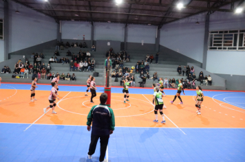 Foto - CAMPEONATO MUNICIPAL DE VÔLEI FEMININO 