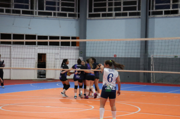Foto - CAMPEONATO MUNICIPAL DE VÔLEI FEMININO 