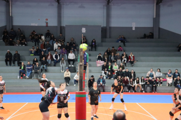 Foto - CAMPEONATO MUNICIPAL DE VÔLEI FEMININO 